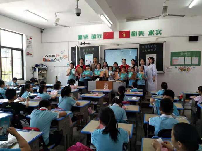 663617450.jpg 663617450.jpg